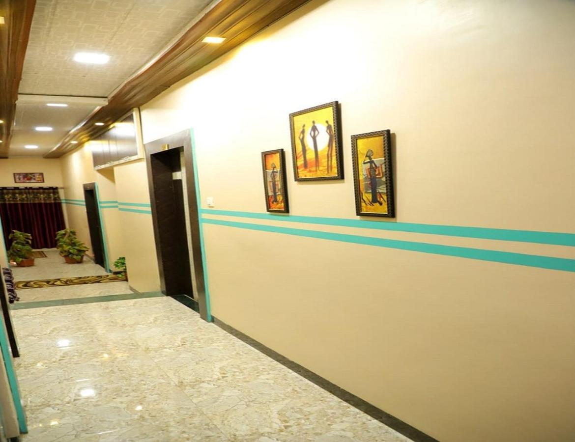 Hotel Mahishmati Palace Maheshwar Bagian luar foto