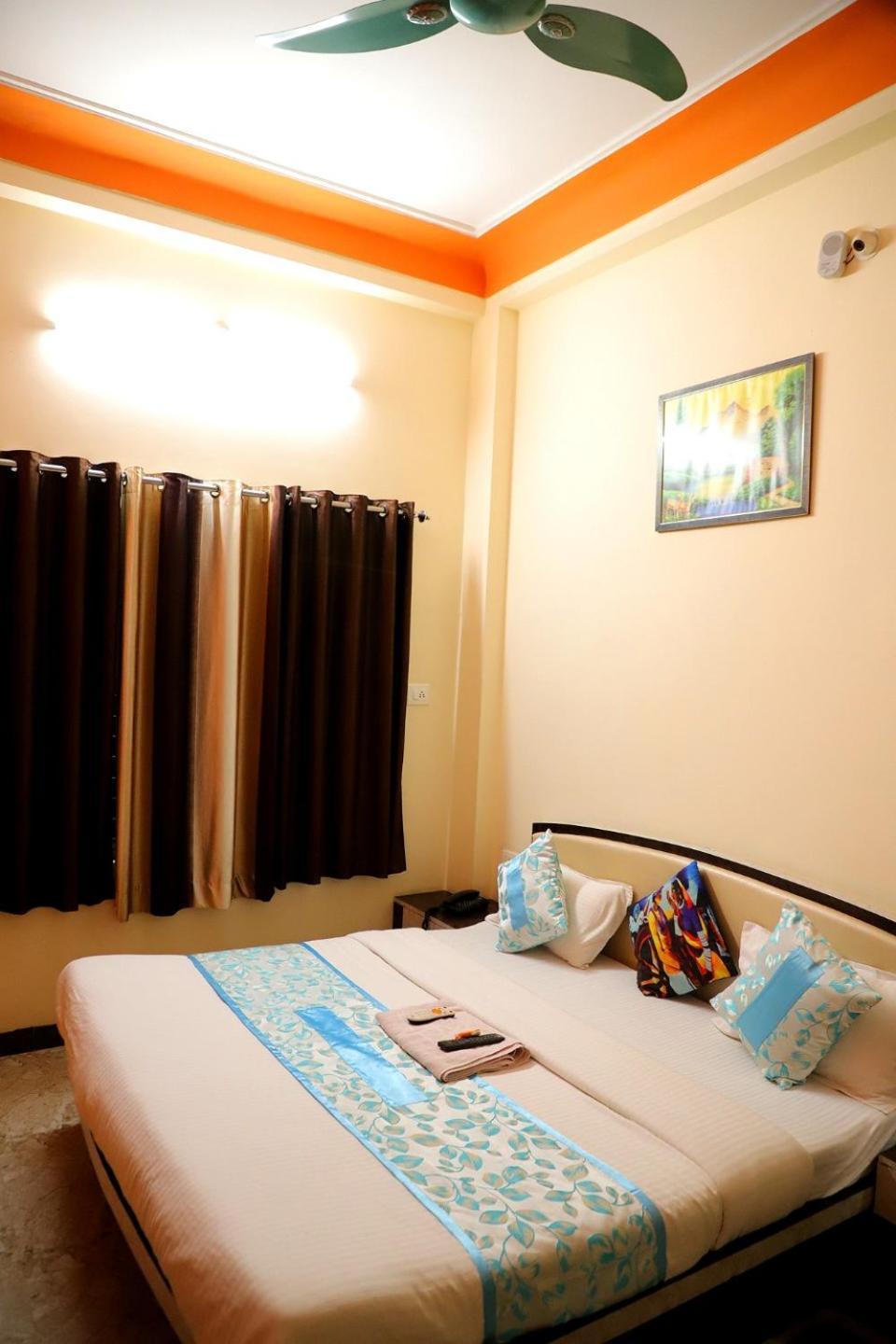 Hotel Mahishmati Palace Maheshwar Ruang foto